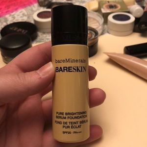 bareMinerals Bareskin serum foundation